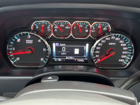 Used 2017 Chevrolet Silverado 1500 High Country image 28