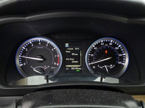 Used 2018 Toyota Highlander XLE image 15