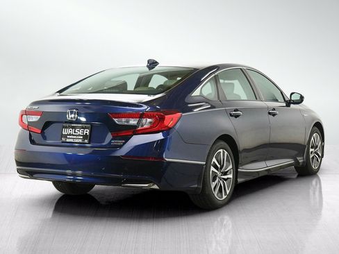 Used 2020 Honda Accord Touring image 5