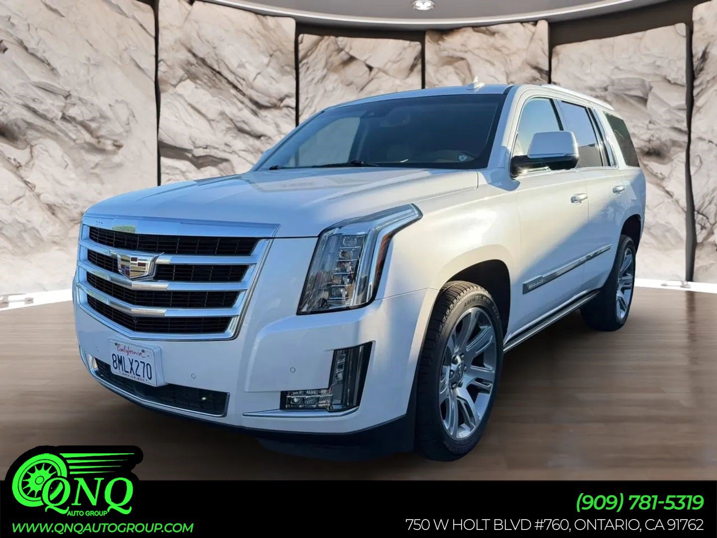Used 2016 Cadillac Escalade Premium RWD image 1