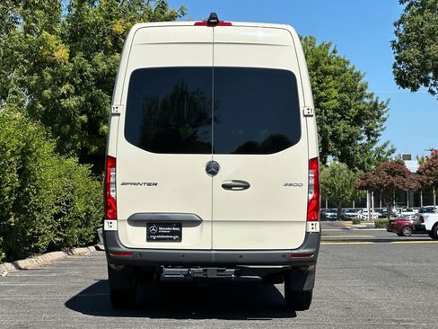 New 2026 Mercedes-Benz Sprinter 2500 image 4