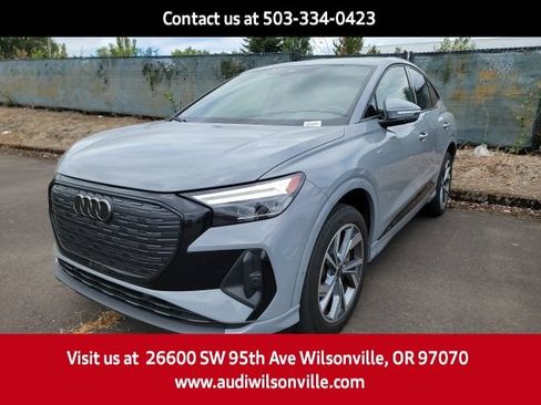 Used 2023 Audi Q4 e-tron Premium Plus w/ Premium Plus AWD/4WD image 4