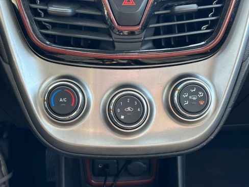 Used 2017 Chevrolet Spark LS image 20