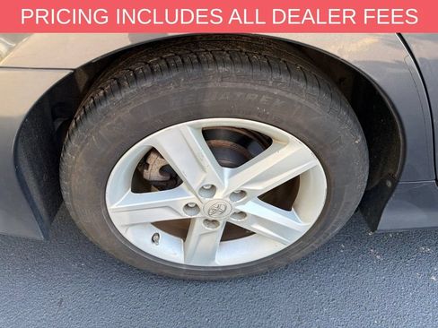 Used 2012 Toyota Camry SE FWD image 7