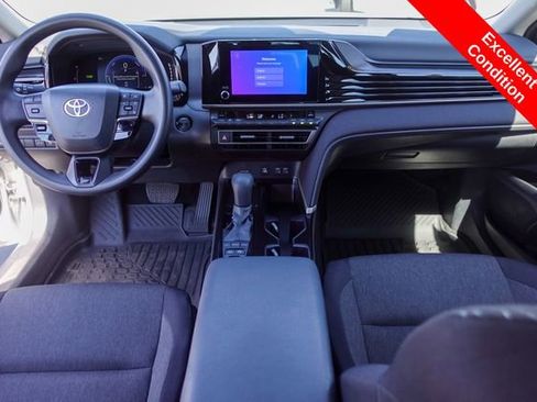 Certified 2025 Toyota Camry LE w/ Convenience Package image 4