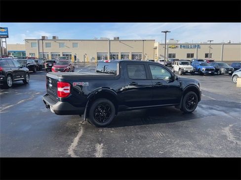 Used 2023 Ford Maverick Lariat w/ Lariat Luxury Package image 8