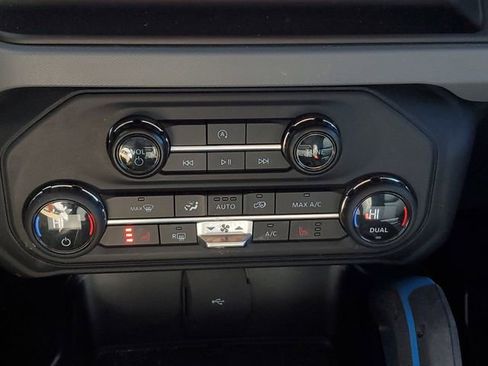 Used 2023 Ford Bronco Black Diamond image 30