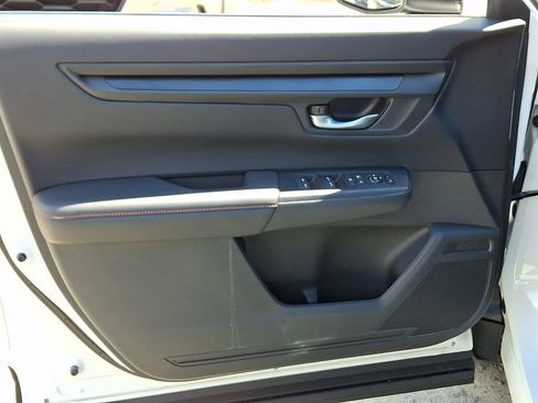 Used 2023 Honda CR-V Sport image 10