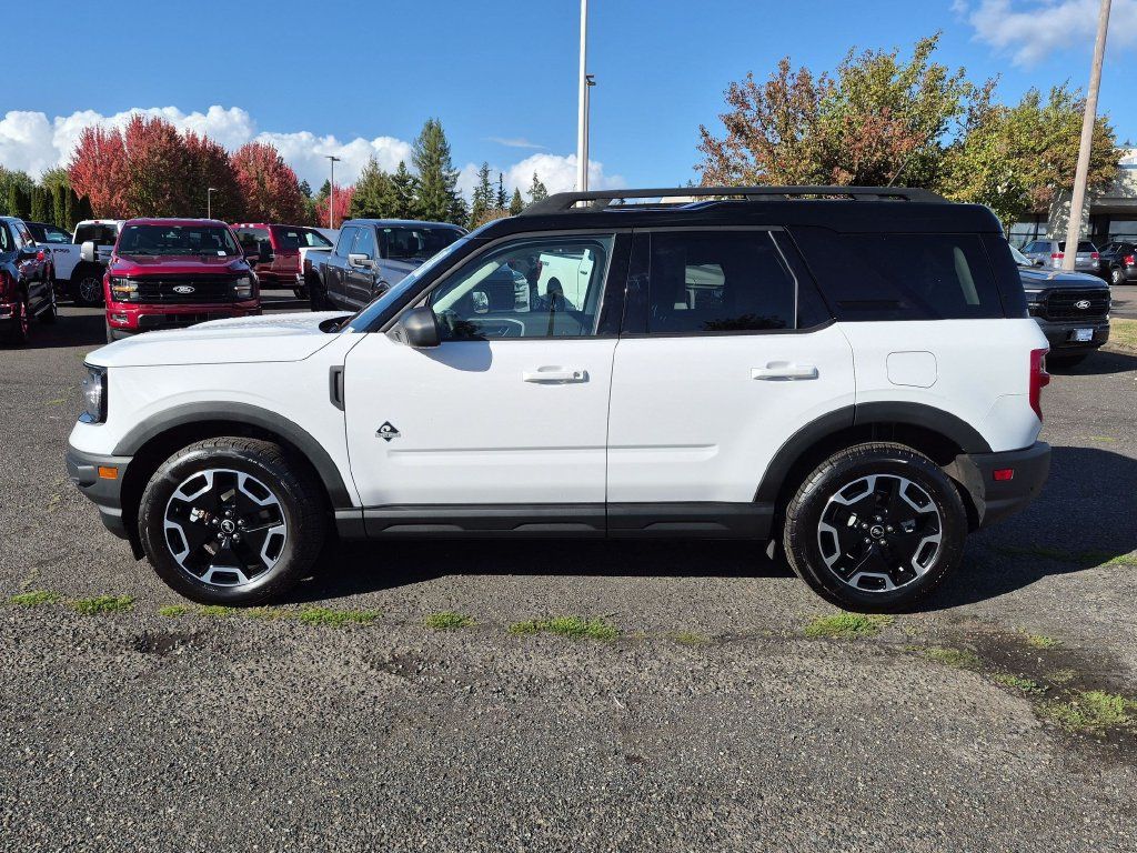 Used 2022 Ford Bronco Sport Outer Banks AWD/4WD image 3