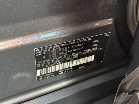 Used 2022 Toyota RAV4 XLE image 37