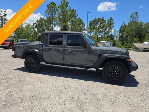 Used 2021 Jeep Gladiator Sport w/ Trailer Tow Package AWD/4WD image 2