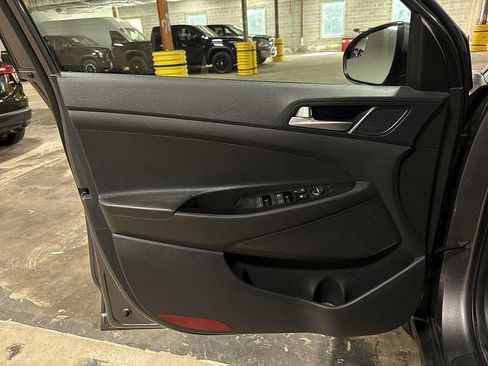 Used 2020 Hyundai Tucson SE AWD/4WD image 28