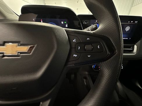 Used 2025 Chevrolet TrailBlazer LS w/ LS Convenience Package FWD image 33
