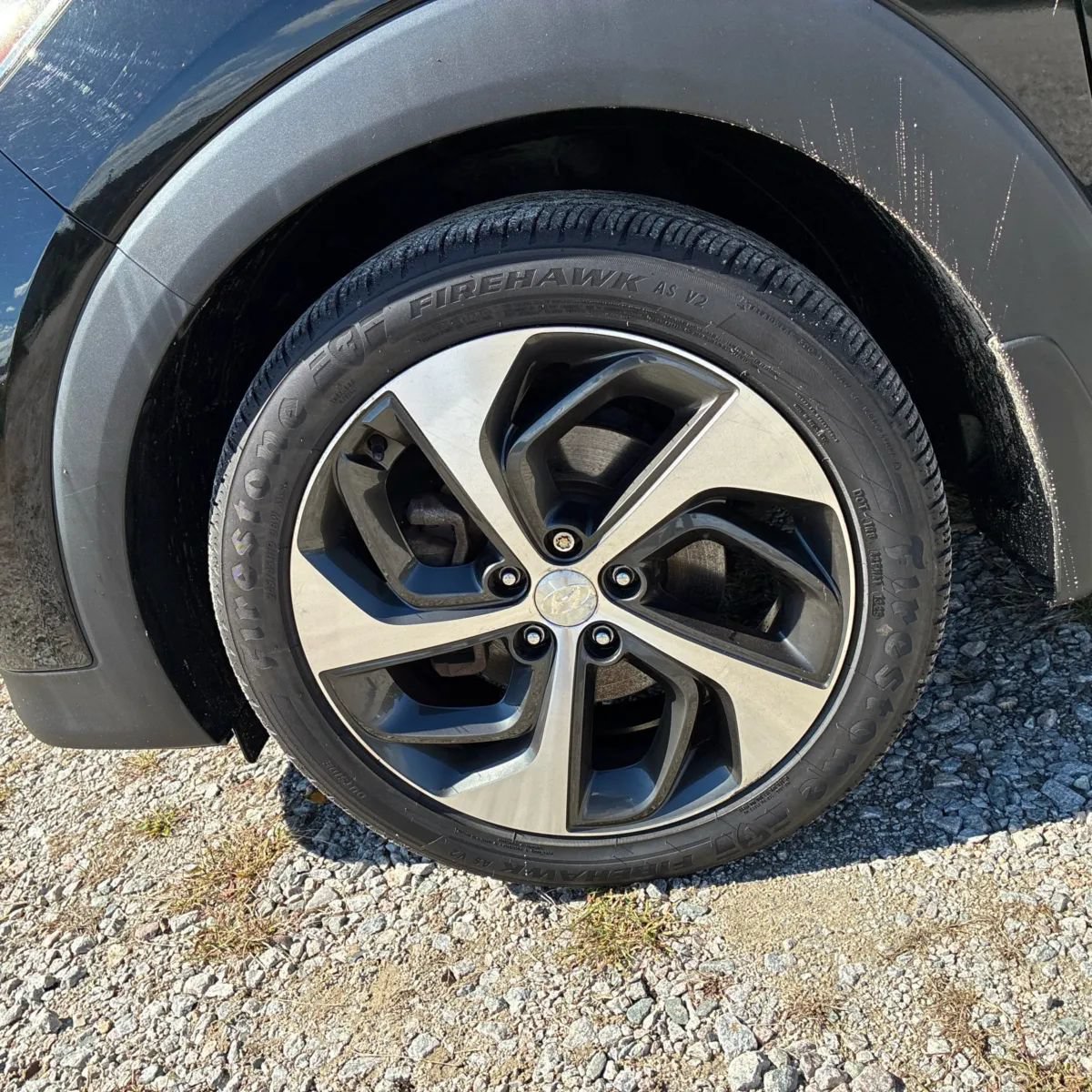 Used 2017 Hyundai Tucson Limited w/ Cargo Package AWD/4WD image 17