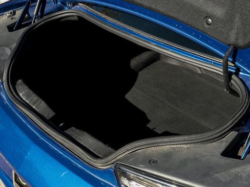 Used 2022 Chevrolet Camaro LT w/ RS Package image 54