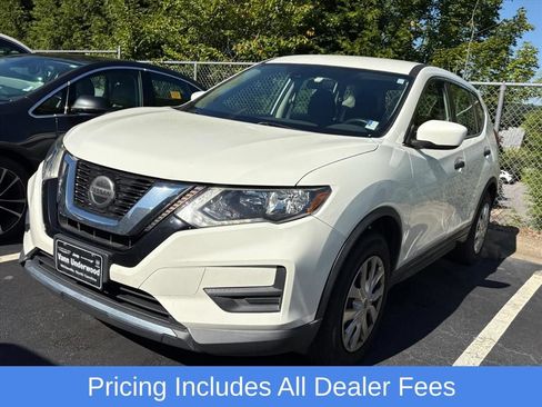 Used 2019 Nissan Rogue S FWD image 4