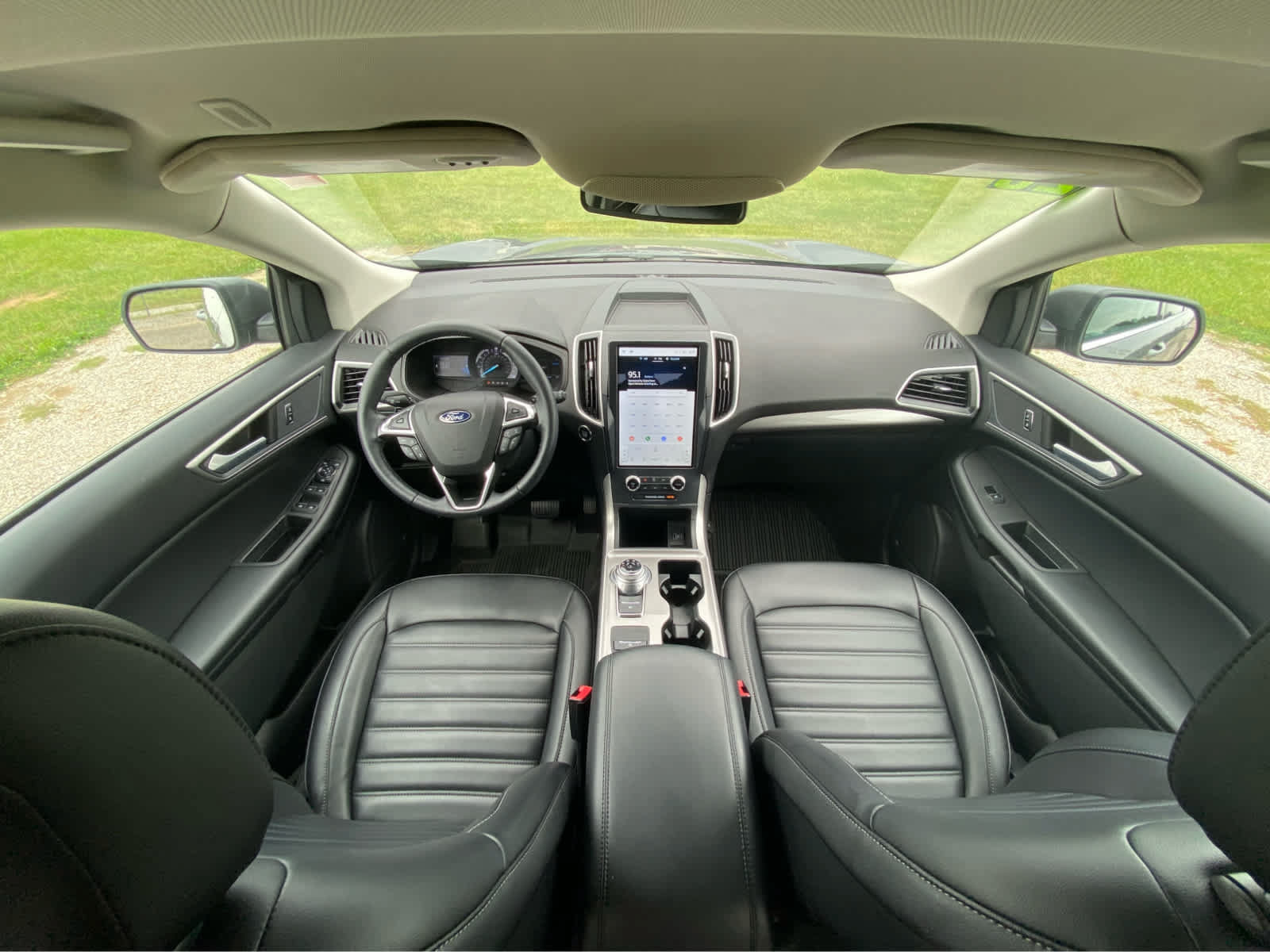 Used 2023 Ford Edge SEL w/ Convenience Package AWD/4WD image 18