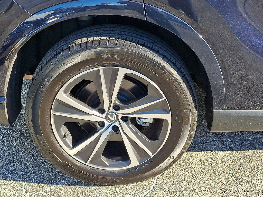 Used 2024 Lexus RX 350 Premium w/ Accessory Package (Z1) AWD/4WD image 8