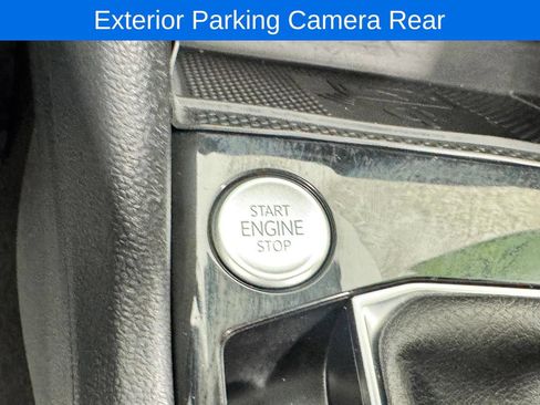 Used 2023 Volkswagen Taos SE AWD/4WD image 23