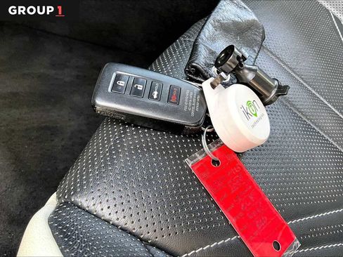 Certified 2020 Lexus RC F w/ Premium Package image 15