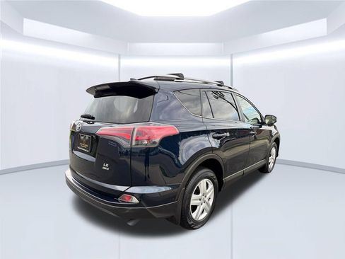 Used 2017 Toyota RAV4 LE w/ All Weather Liner Package AWD/4WD image 6