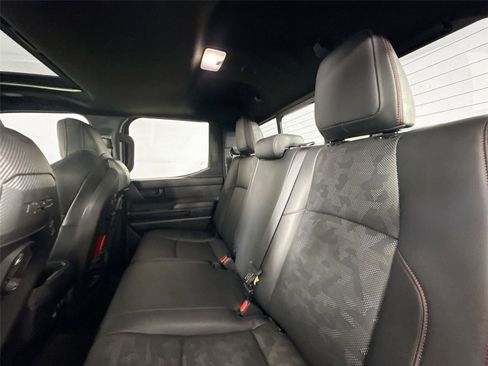 Certified 2025 Toyota Tacoma TRD Pro AWD/4WD image 32