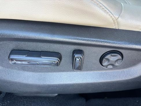 Used 2017 Honda CR-V Touring image 20