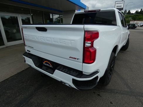 New 2026 Chevrolet Silverado 1500 RST w/ Z71 Off-Road Package AWD/4WD image 3