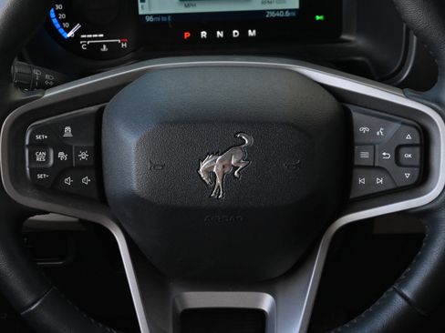 Used 2024 Ford Bronco Wildtrak AWD/4WD image 34
