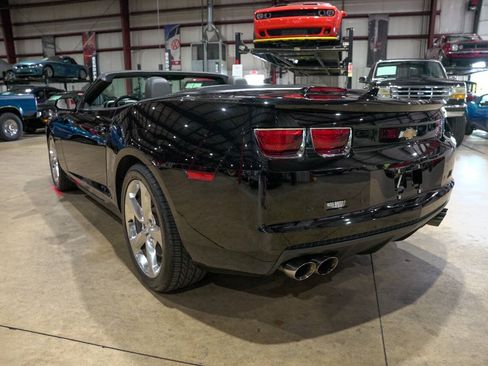 Used 2013 Chevrolet Camaro SS w/ RS Package RWD image 6