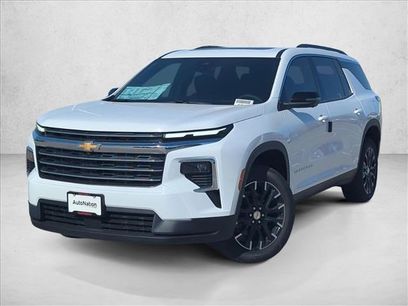 New 2026 Chevrolet Traverse LT w/ Sun and Wheel Package