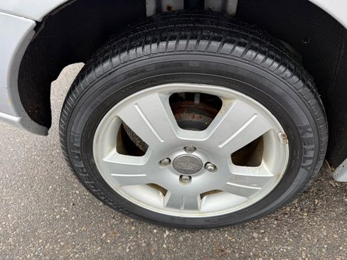 Used 2007 Ford Focus S image 11