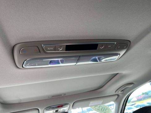 Used 2025 Kia Telluride EX FWD image 5