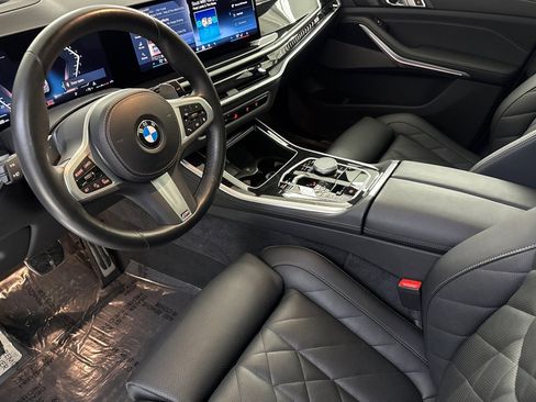 Certified 2024 BMW X5 sDrive40i w/ M Sport Package RWD image 4