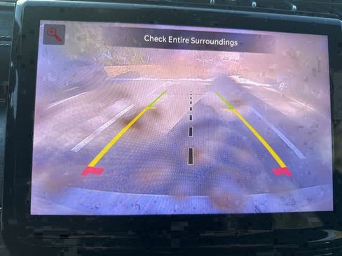 Certified 2025 Jeep Grand Cherokee L Limited w/ Black Appearance Package image 12