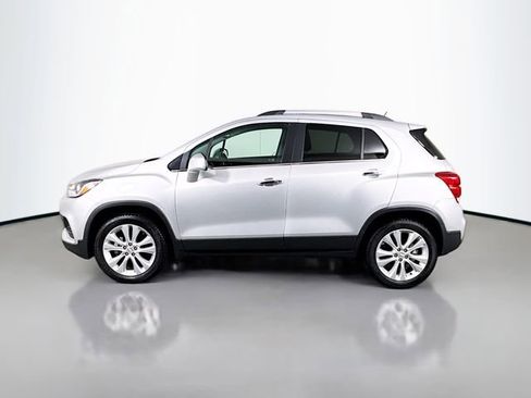 Used 2019 Chevrolet Trax Premier AWD/4WD image 9