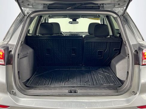 Used 2024 Chevrolet Equinox LS w/ LS Convenience Package FWD image 24