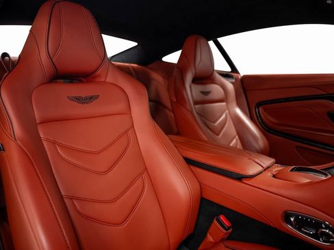 Used 2019 Aston Martin DBS Superleggera image 37