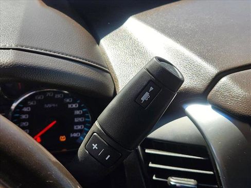 Used 2019 Chevrolet Tahoe LT image 17