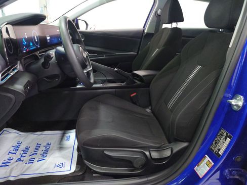 Certified 2024 Hyundai Elantra SEL FWD image 10