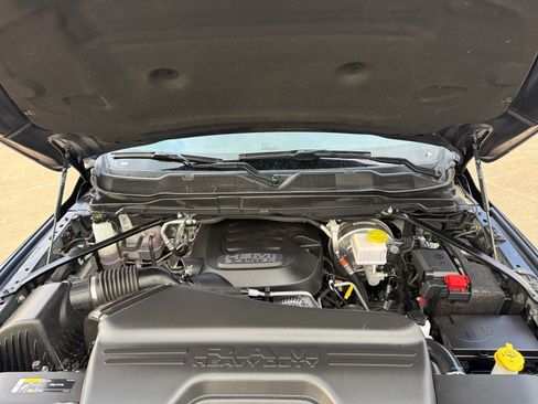 Used 2025 RAM 2500 Big Horn image 33