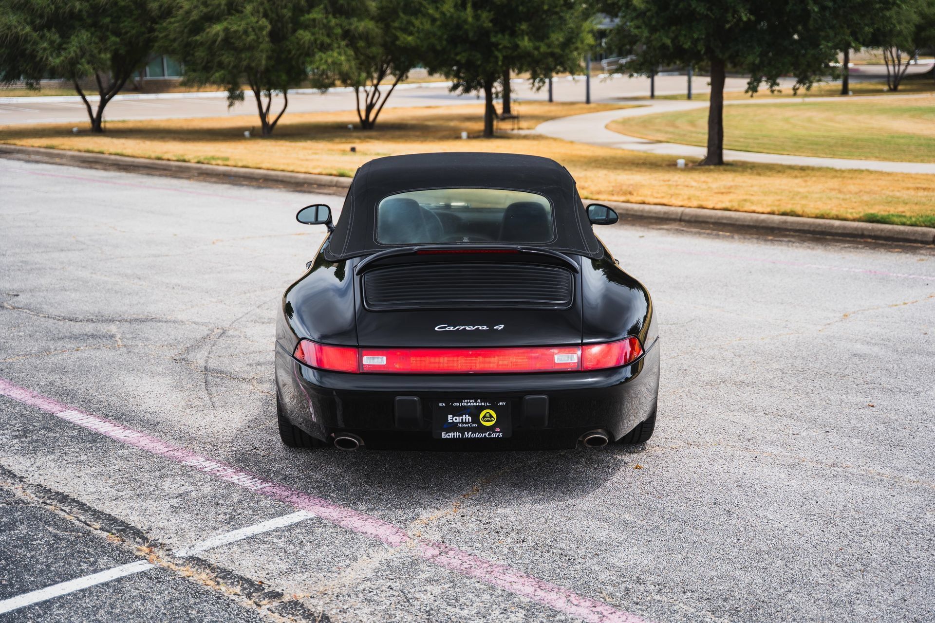 Used 1995 Porsche 911 Carrera RWD image 32