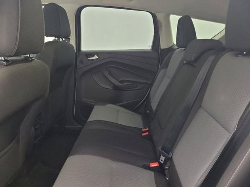 Used 2017 Ford Escape SE w/ Equipment Group 201A AWD/4WD image 18