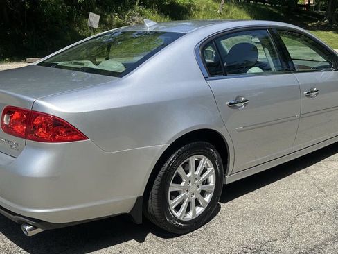 Used 2011 Buick Lucerne CXL FWD image 5