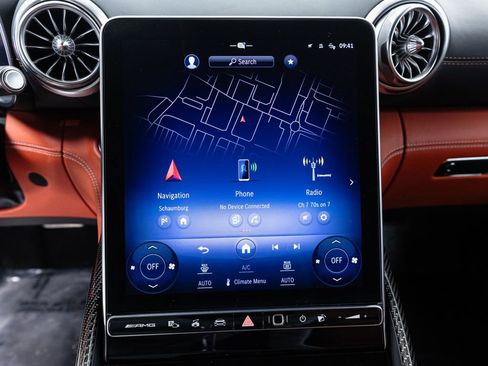 Used 2022 Mercedes-Benz SL 55 AMG 4MATIC image 18