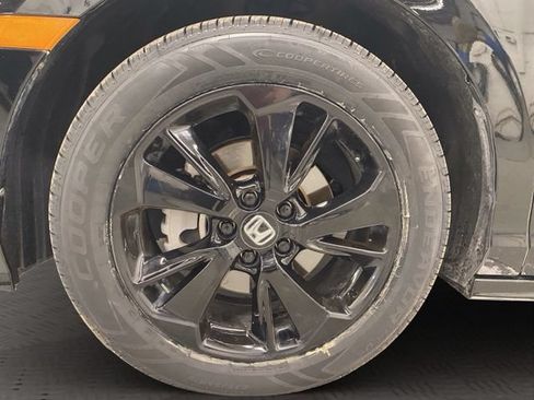 Used 2024 Honda Odyssey Sport image 17