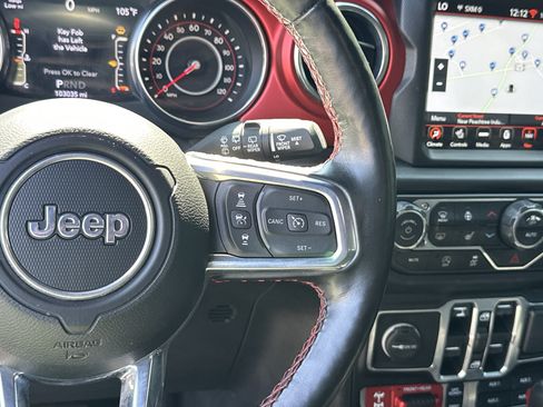 Used 2021 Jeep Wrangler Unlimited Rubicon AWD/4WD image 29