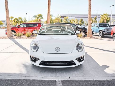 Used 2019 Volkswagen Beetle 2.0T Final Edition SEL FWD image 8