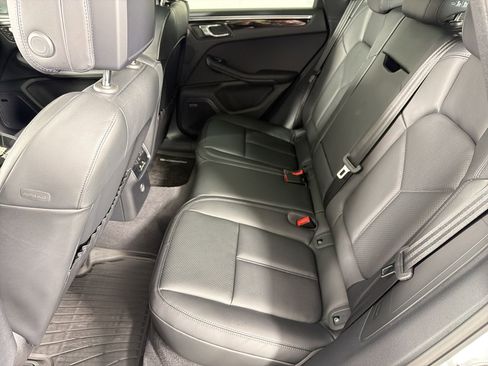 Used 2026 Porsche Macan S AWD/4WD image 15