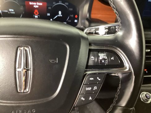 Used 2022 Lincoln Nautilus Reserve w/ Monochromatic Package AWD/4WD image 22